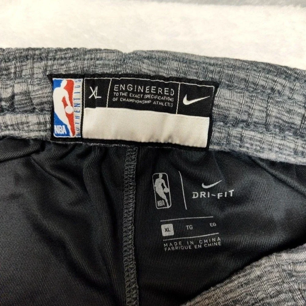 Chicago Bulls Nike Jogger Pants Mens XL Gray NBA Dri-FIT Basketball Taper 932722